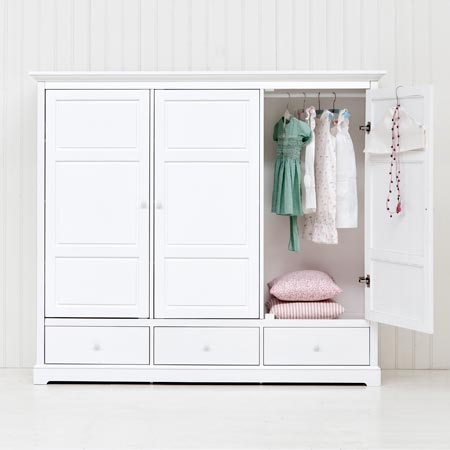 Köpa Oliver Furniture Barngarderob med tre dörrar H152 Hög pall Barstol svart 508006, Bloomingville | Barstol