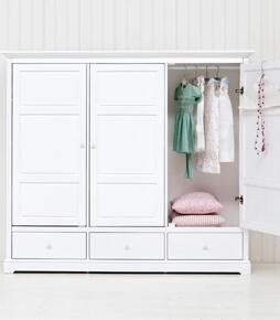 Oliver Furniture Barngarderob med tre dörrar