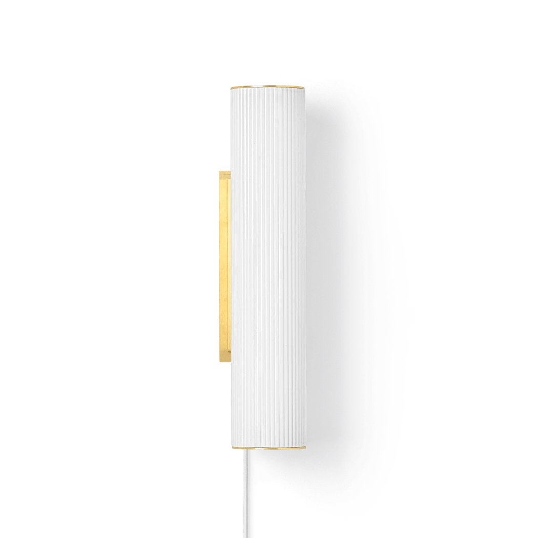 Vuelta Wall Lamp mässing Ferm Living